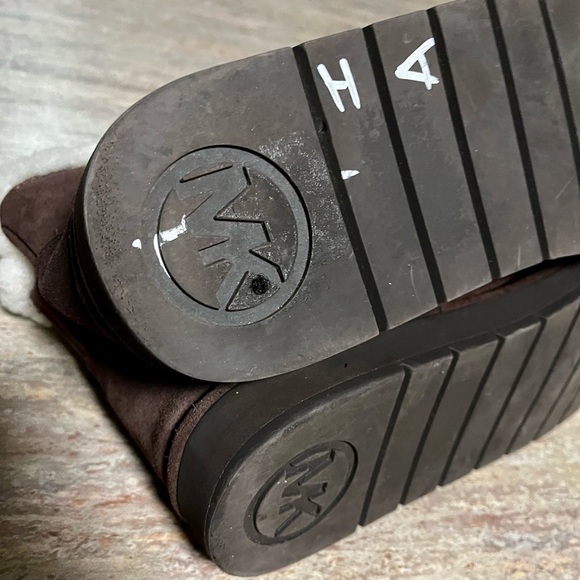 Michael Kors MK ankle boots w/ genuine sheep fur lining - Picture 13 of 14